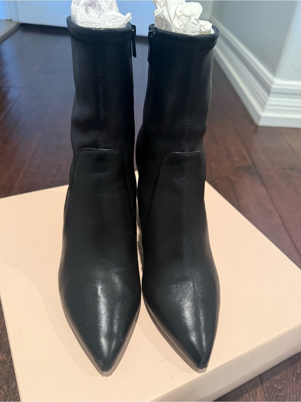 Loeffler Randall Isla Leather Slim Ankle Boots Size 8 Womens